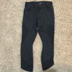Athleta Capri leggings